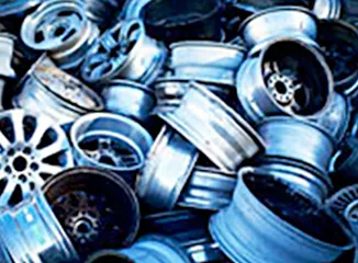 Stacked recycled aluminum wheels for processing